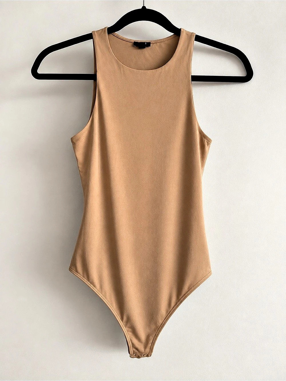 Sleeveless Bodysuit in tan/nude -xs